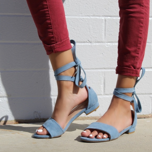 🚨LAST PAIR//The Laurel// Ash blue lace up Sandal - Picture 5 of 8